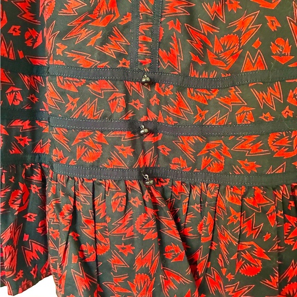 Marc By Marc Jacobs Red and Black Floral Top - Picture 5 of 5